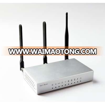 4G LTE industrial router with SIM card slot